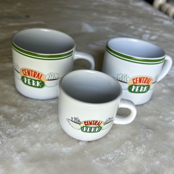 FRIENDS White and Green Mug Set 3 - Picture 1 of 6